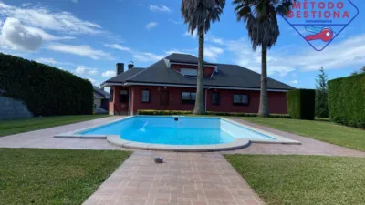 Chalet en venta en Calle del Doctor Fléming, Herrera (Camargo) de 750.000 €