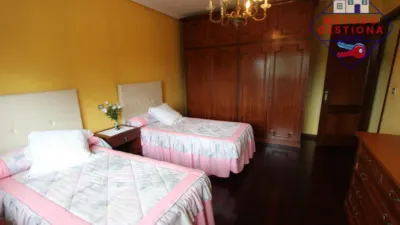 Chalet en venta en Calle del Doctor Fléming, Herrera (Camargo) de 750.000 €