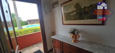 Chalet en venta en Calle del Doctor Fléming, Herrera (Camargo) de 750.000 €