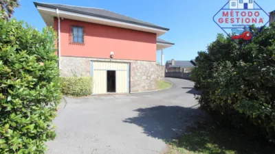Chalet en venta en Calle del Doctor Fléming, Herrera (Camargo) de 750.000 €