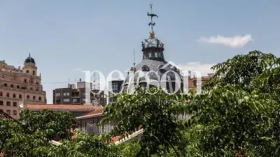 Ático en alquiler en El Mercat - Imagen 14