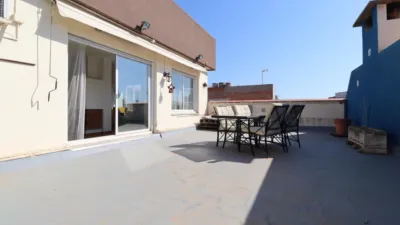 Ático en venta en Carrer de la Font Nova, Centre (Distrito Centre-Covadonga. Sabadell) de 299.000 €