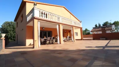 Casa en venta en Les Fonts, Les Fonts (Distrito Can Parellada-Les Fonts. Terrassa) de 795.000 €