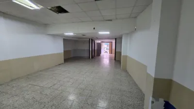Local comercial en alquiler en Calle del Mercado, A Ponte (Ourense Capital) de 300 €<span>/mes</span>