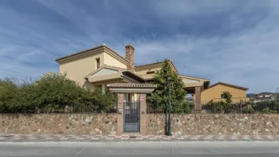 House on Mariana Pineda Street photo 55