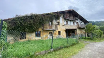 Chalet in Barrio de Sarria photo 13