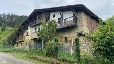 Chalet in Barrio de Sarria photo 5