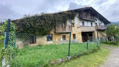Chalet in Barrio de Sarria photo 8
