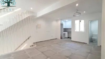 Duplex on Avenida de Tierno Galvan photo 2