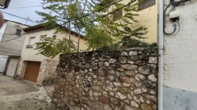 Semi-detached house in Budia photo 4