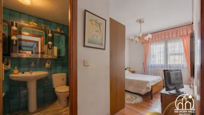 Apartment on Calle José Miguel de Barandiarán, Ayerbe photo 13