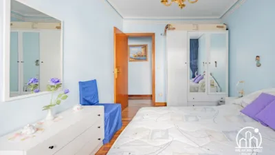 Apartment on Calle José Miguel de Barandiarán, Ayerbe photo 17