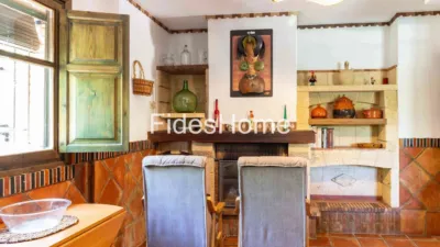 Chalet on Xff4+98C Acequias Street photo 11