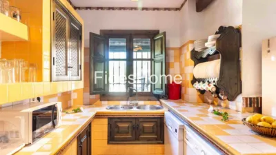 Chalet on Xff4+98C Acequias Street photo 12