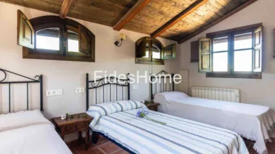 Chalet on Xff4+98C Acequias Street photo 30