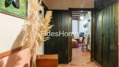 Chalet on Xff4+98C Acequias Street photo 31