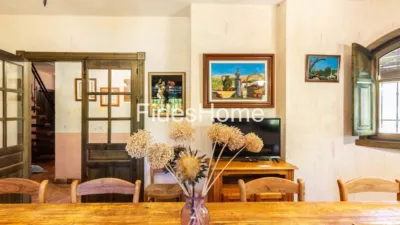 Chalet on Xff4+98C Acequias Street photo 6