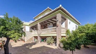 Chalet on Calle 18220 photo 34