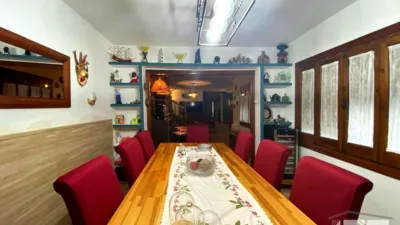 Chalet en venta en Luceni, Luceni de 200.000 €