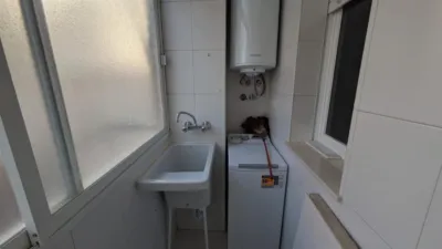 Piso en alquiler en Calle de Isaac Peral, Centro (Linares) de 600 €<span>/mes</span>