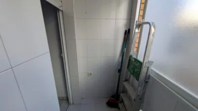 Piso en alquiler en Calle de Isaac Peral, Centro (Linares) de 600 €<span>/mes</span>
