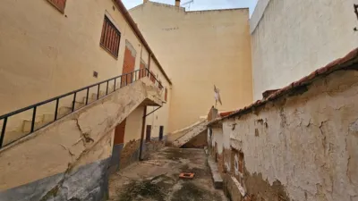 Chalet en venta en Avenida de Santa Bárbara, cerca de Calle de los Esparteros, Santa Bárbara (Toledo Capital) de 199.500 €