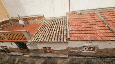 Chalet en venta en Avenida de Santa Bárbara, cerca de Calle de los Esparteros, Santa Bárbara (Toledo Capital) de 199.500 €