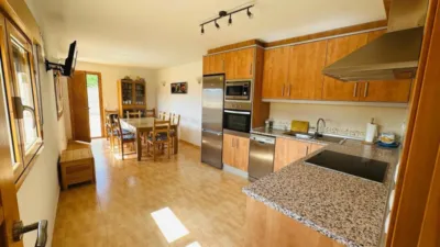 Casa en venta en Calle Sauras, 23, Albalate del Arzobispo de 105.000 €