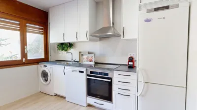 Chalet en venta en Avenida La Jota, 19, Casetas-Garrapinillos-Monzalbarba (Zaragoza Capital) de 550.000 €