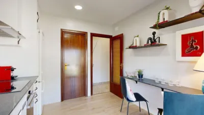 Chalet en venta en Avenida La Jota, 19, Casetas-Garrapinillos-Monzalbarba (Zaragoza Capital) de 550.000 €