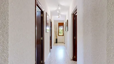 Chalet en venta en Avenida La Jota, 19, Casetas-Garrapinillos-Monzalbarba (Zaragoza Capital) de 550.000 €