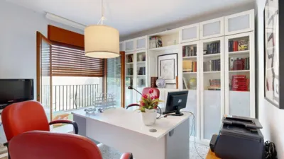 Chalet en venta en Avenida La Jota, 19, Casetas-Garrapinillos-Monzalbarba (Zaragoza Capital) de 550.000 €