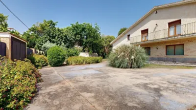 Chalet en venta en Avenida La Jota, 19, Casetas-Garrapinillos-Monzalbarba (Zaragoza Capital) de 550.000 €