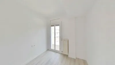 Flat in Eixample-Sant Oleguer photo 16