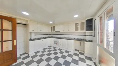 Flat in Eixample-Sant Oleguer photo 28
