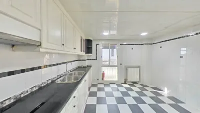 Flat in Eixample-Sant Oleguer photo 29