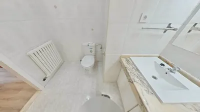 Flat in Eixample-Sant Oleguer photo 36