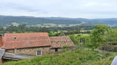 Casa en venta en Outes, Outes de 59.900 €