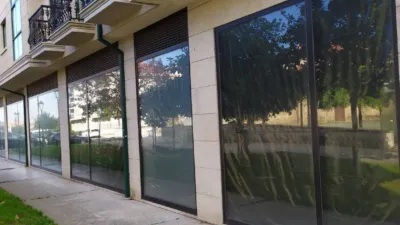 Local comercial en alquiler en Zona Milladoiro - Vista 3