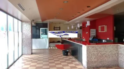 Local comercial en venta en Zona Bertamirans - Vista 3