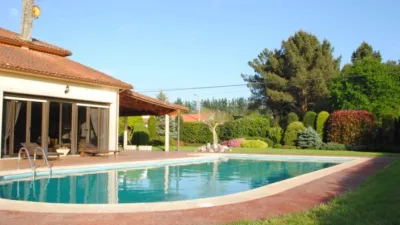 House in Zona Sigüeiro photo 2