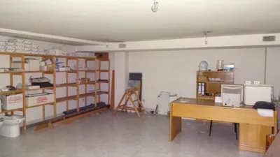 Local comercial en venta en Milladoiro - Vista 2
