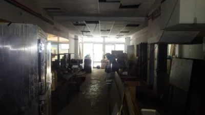 Local comercial en alquiler en Ensanche - Vista 2