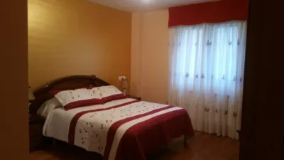 Semi-detached house in Figueiras photo 6