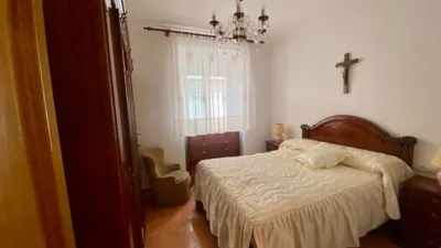 Casa adosada en venta en Calle de Hernando Díaz, Calzada de Calatrava de 145.000 €