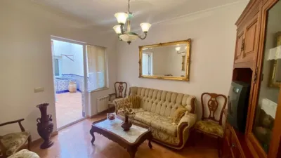 Casa adosada en venta en Calle de Hernando Díaz, Calzada de Calatrava de 145.000 €