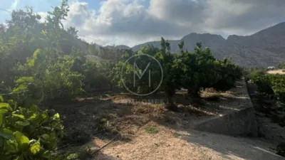 Terreno en venta en Calle Masil - Vista 2