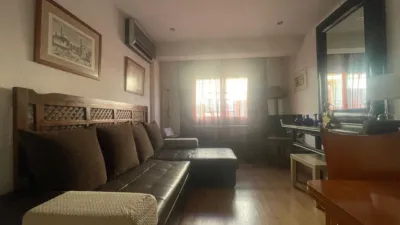 Apartment in Alhamar photo 2