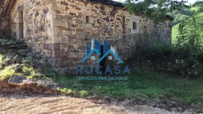 Finca rústica en venta en Calle Barrio Pisuena - Más