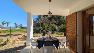 Chalet on Carrer de Barcelona photo 11
